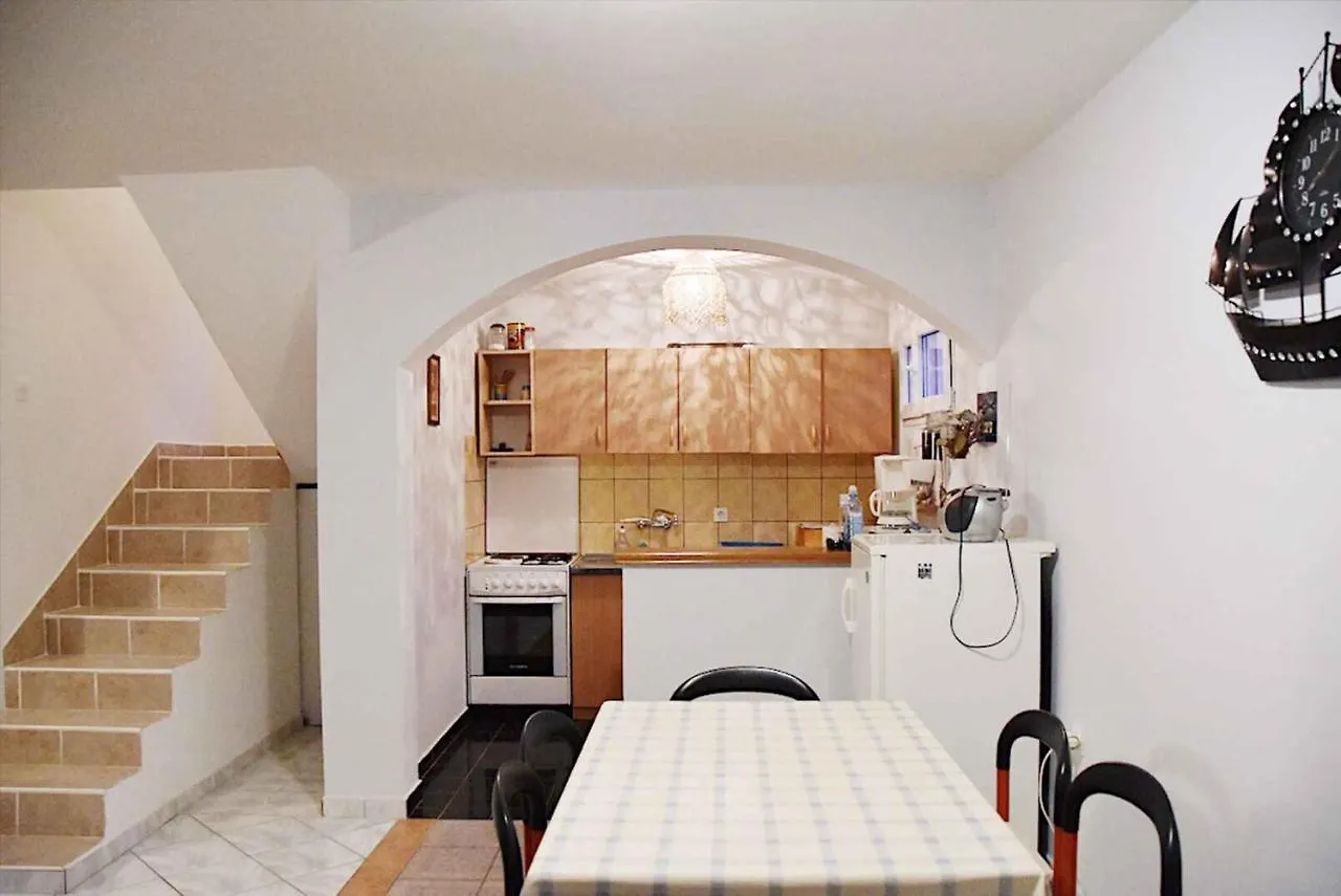 Holiday Home Ana-1 By Interhome 维尔